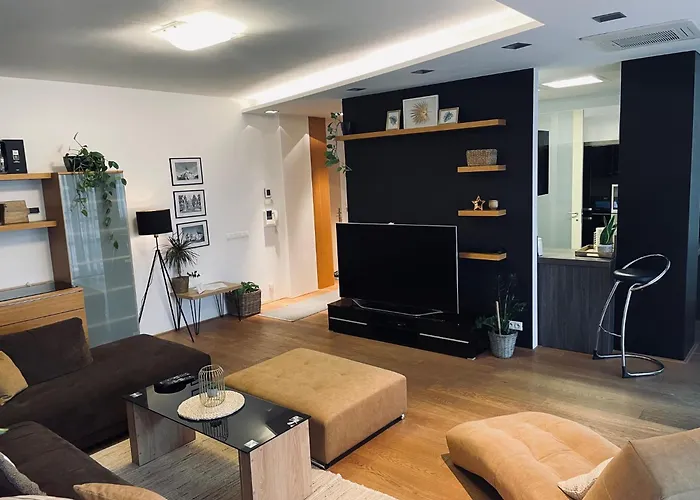 Apartman Resident *